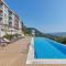 Studio Apartment with Swimming Pool & Garden Terrace 2B