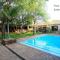 Sparrow 615 - Luxury in the midst of the Bushveld!