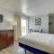 Rideau Oceanfront Motel