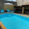 T3 bis bord du canal du midi piscine