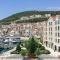Lustica Bay Centrale Sparcle