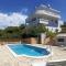 Villa West Point