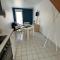 Anselme, F2 duplex avec cour commune et proche de la mer ,2