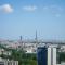 Vue panoramique sur Paris : Sublime appartement au centre de Courbevoie