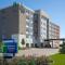 Holiday Inn Express & Suites - Beloit, an IHG Hotel