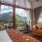 Florez de la Villa - Sacred Valley