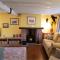 Cruck Cottage - Gorgeous 300 Year Old Cottage Mins from North Yorkshire Moors, Steam Trains and Picturesque Pickering