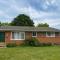 Cozy Bungalow in Madison Heights