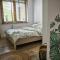 Apartament 12