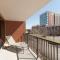 Hampton Inn & Suites Nashville-Downtown - King Studio With Sofa Bed - Non-Smoking
