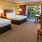 DoubleTree by Hilton Seattle Airport - Camera Queen Con Due Letti Queen E Balcone