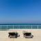 92 Camarque - 3 Bedroom Beachfront Apartment In Umdloti - 180 Degree Sea Views