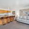 Tower 1 Suite 3007 condo