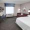 Hampton Inn & Suites Phoenix Downtown - King Room Met Slaapbank - Niet Roken