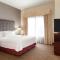 Homewood Suites by Hilton - Oakland Waterfront - Cityside Queen Studio Suite