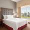 Homewood Suites by Hilton - Oakland Waterfront - Waterside Queen Studio Suite