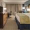 DoubleTree by Hilton Hotel Jacksonville Airport - King Room - Hearing Access