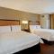 Hampton Inn NY-JFK - Camera Queen Con Due Letti Queen - Non Fumatori