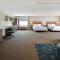 Home2 Suites By Hilton Boston South Bay - 配有两张皇后床的皇后工作室 -- -- 流动和听力获取/不吸烟