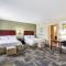 Hampton Inn & Suites Orlando-South Lake Buena Vista - Queen Studio Suite With Two Queen Beds And Sofa Bed - Non-Smoking