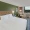 Hilton Harrisburg near Hershey Park - Parlor