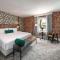 Hotel Virginia Santa Barbara, Tapestry Collection by Hilton - King Room