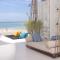 Adika - The beachfront Loft