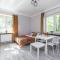 SuperApart Solidarności 101a "Modern Studio with TV, Wifi & Kitchen Amenities"