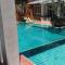 Arisara place