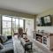 2 Mi to Tigertail Beach Quiet Waterfront Condo
