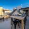 Higher Ground on Seaview - Rooftop Coastal Escape