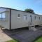 Kingfisher : Seasons:- 8 Berth, Central Heated, Close to site shop