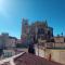 Studio terrasse vue cathédrale