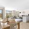 Stylish and Spacious Launceston Villa plus Free Wifi
