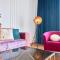 Elegant Lux Apartment in central square