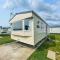 Superb Caravan With Free Wifi At Seawick Holiday Park Ref 27922sw