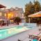 Villa Pendo 1450- Full private luxury property