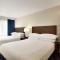 Embassy Suites Boston at Logan Airport - Suite With Two Queen Beds - Non-Smoking