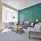 Stylish beachfront apartment in historic Deal
