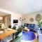 Peaceful City Garden Apartment