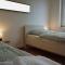 BHV - 5 bedroom - 2 Bathroom - kitchen - central