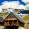 Cliffside cottage Kazbegi