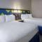 Days Hotel by Wyndham North Bergen - Queen Room With Two Queen Beds - Non-Smoking