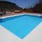 Filin 14 Spacious 3 Bedroom apartment Heated Rooftop Pool Fast Wifi