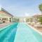 Dreamy 5br Haven, 200m To Berawa's Blissful Beach