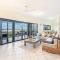 Oceanview Tropical - A Top End Poolside Oasis