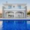 Sanders Cavo Aspro Residences - Perfect 3-Bedroom Villa With Sea View