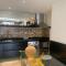 Real Apartments 255 - High level Copacabana 2 bedrooms close to Ipanema