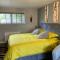 Twin Gates Annexe