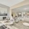 Bright Pompano Beach with pool access